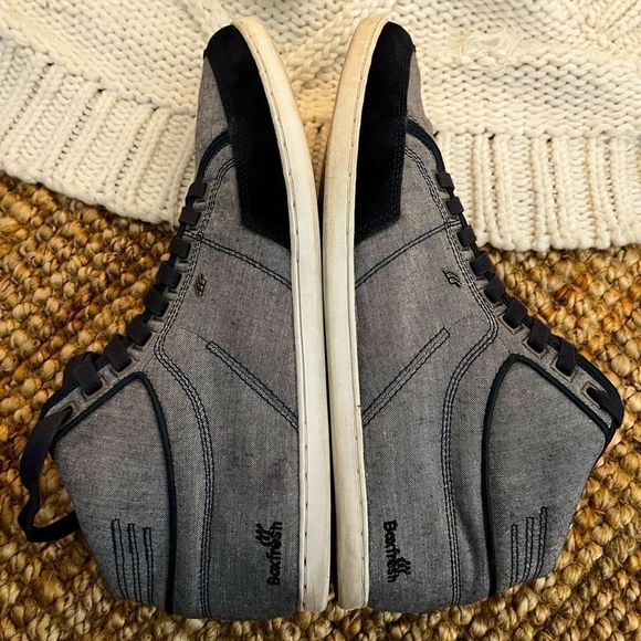 - Box fresh booties - Picture 2 of 7